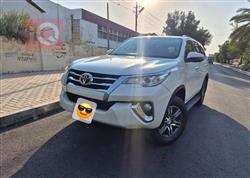 تۆیۆتا فۆرچێنەر
